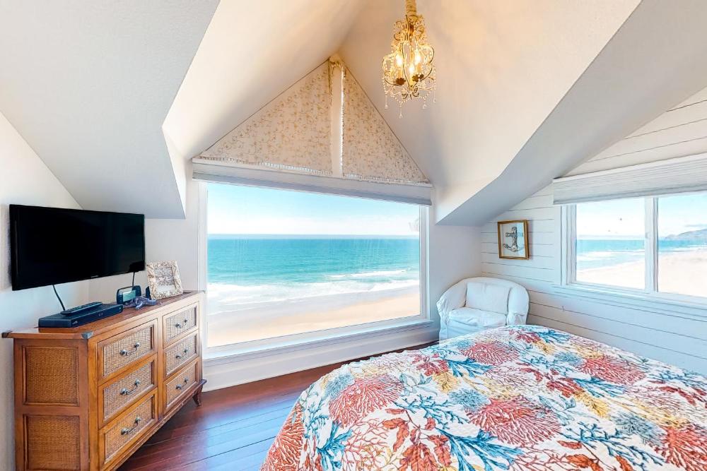 Two Bedroom Holiday Home interior